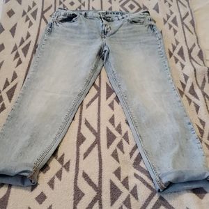 Old Navy women's boyfriend jeans